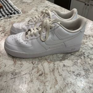 Men’s 10.5 Nike Air Force Ones